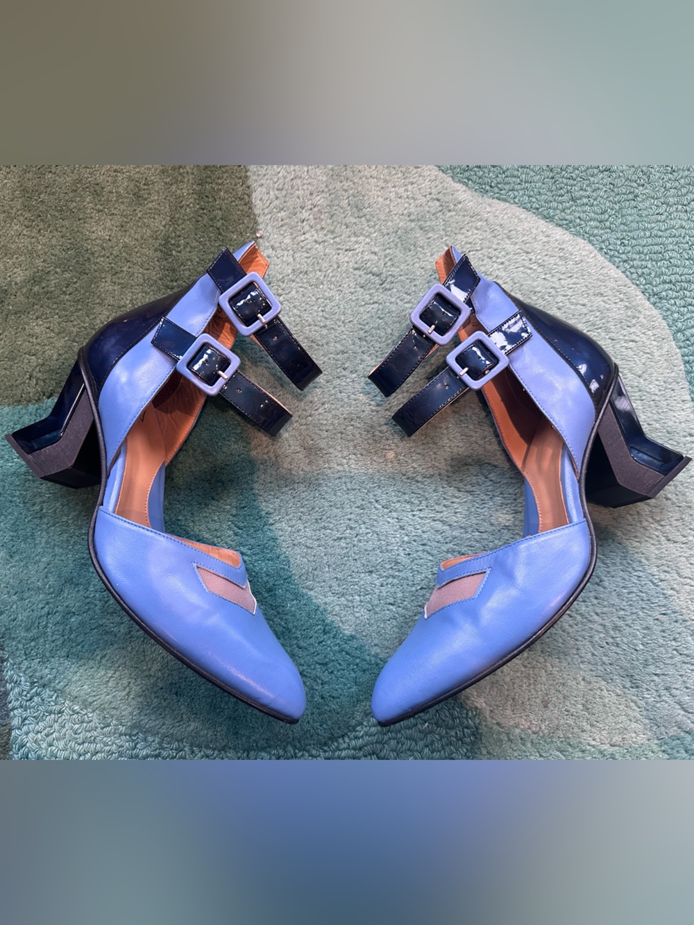 Fluevog LIKE NEW Modern Living Slant blue/patent 2-strap buckle heel-9.5 (fit 9) - Picture 7 of 15